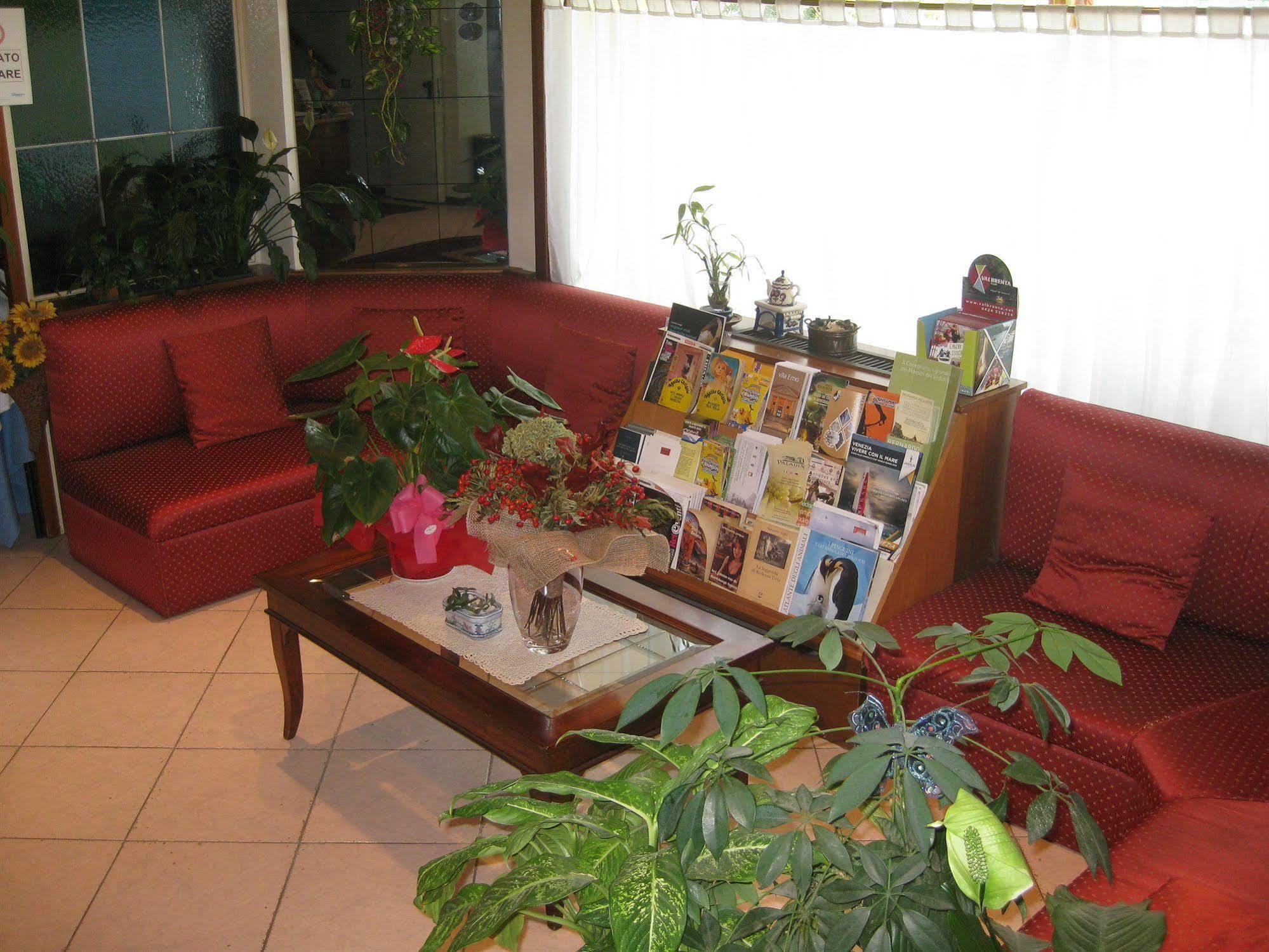 Hotel Al Giardino Тревизо Екстериор снимка