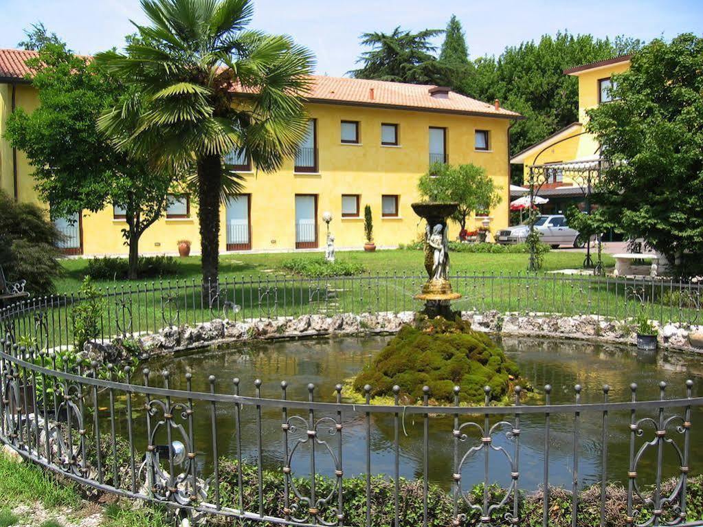 Hotel Al Giardino Тревизо Екстериор снимка